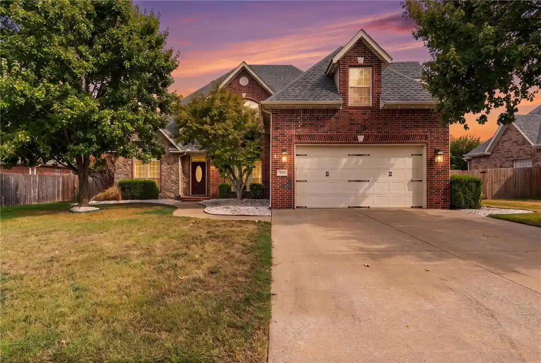 Photo 1 of Single family home for sale at 603 Se Jamaica Dr, Bentonville, AR 72712 | MLS# 1363491 | Listing updated on 2026-10-28