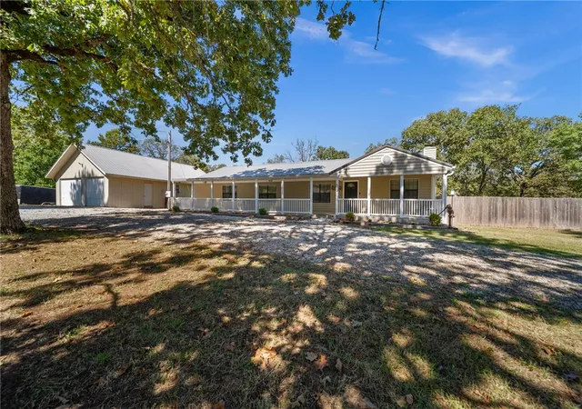 Photo 1 of Single family home for sale at 4720 E Wyman Rd, Fayetteville, AR 72701 | MLS# 1363449 | Listing updated on 2026-10-01