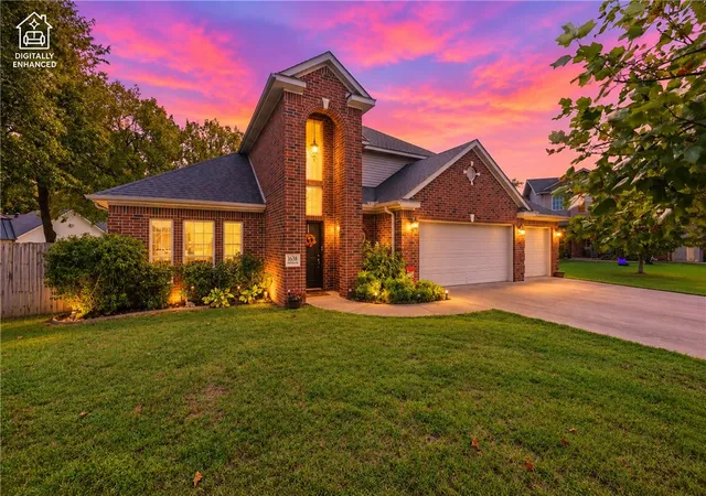 Photo 1 of Single family home for sale at 1638 Greystone Pl, Springdale, AR 72762 | MLS# 1363902 | Listing updated on 2026-10-29