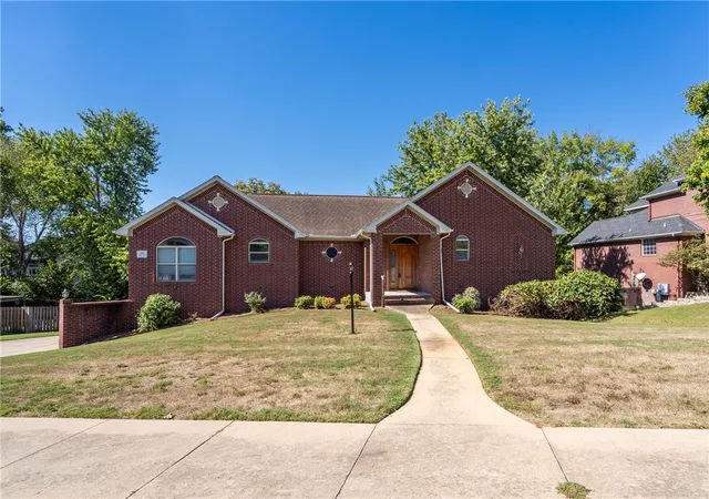 Photo 2 of Single family home for sale at 107 Olinka Pass St, Bentonville, AR 72712 | MLS# 1363684 | Listing updated on 2026-10-09