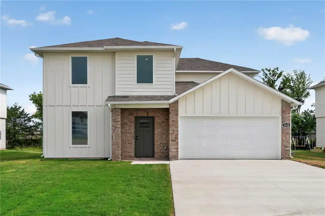 Photo 1 of Single family home for sale at 3822 Crescent Springs Ave, Springdale, AR 72764 | MLS# 1363949 | Listing updated on 2026-10-25