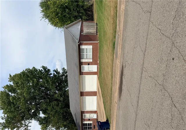 Photo 2 of Multi family home for sale at 612 W & 614 Lucas St, Clarksville, AR 72830 | MLS# 1363963 | Listing updated on 2026-10-05
