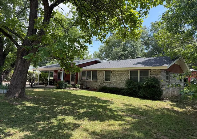 Photo 1 of Single family home for sale at 1105 Avenue 4 Se, Atkins, AR 72823 | MLS# 1363828 | Listing updated on 2026-10-02