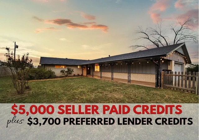 Photo 1 of Single family home for sale at 916 S 16th Street, Rogers, AR 72758 | MLS# 1363679 | Listing updated on 2026-10-02