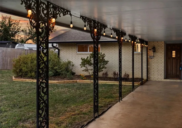 Photo 3 of Single family home for sale at 916 S 16th Street, Rogers, AR 72758 | MLS# 1363679 | Listing updated on 2026-10-02