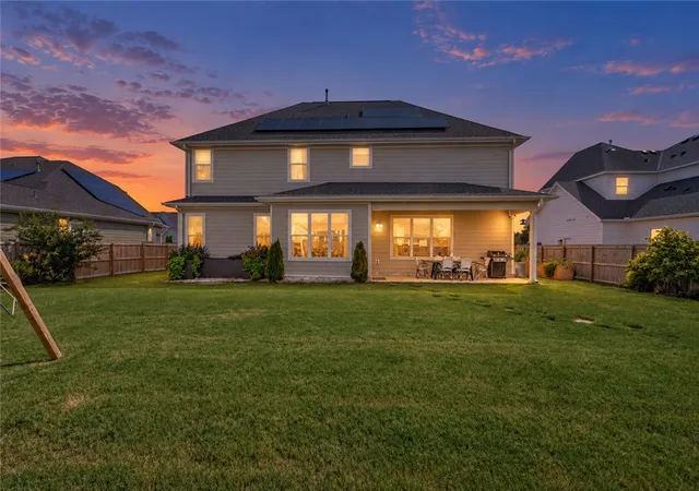 Photo 3 of Single family home for sale at 2812 S 20th Street, Rogers, AR 72758 | MLS# 1363697 | Listing updated on 2026-10-02
