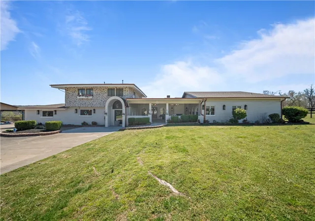 Photo 2 of Mansion for sale at 513 627 Reed Valley, Fayetteville, AR 72704 | MLS# 1364157 | Listing updated on 2026-10-05