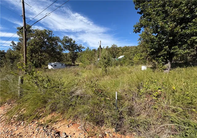 Photo 3 of Manufactured home for sale at 267 Mayfield Ln, Flippin, AR 72634 | MLS# 1364180 | Listing updated on 2026-10-05