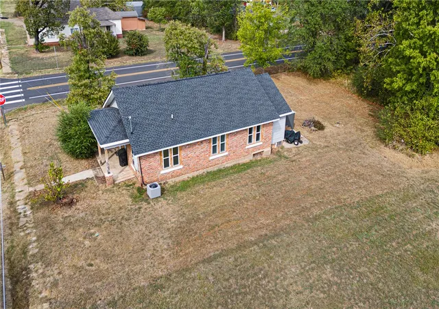Photo 28 of Single family home for sale at 16 Price St, London, AR 72847 | MLS# 1364261 | Listing updated on 2026-10-06