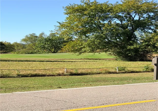 Photo 2 of Single family home for sale at 6301 Old Greenwood Rd, Fort Smith, AR 72903 | MLS# 1363659 | Listing updated on 2026-10-06
