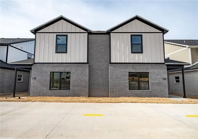 Photo 1 of Multi family home for sale at 825 S Rupple Rd, Fayetteville, AR 72704 | MLS# 1364214 | Listing updated on 2026-10-06
