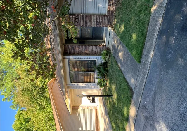 Photo 1 of Condo for sale at 1711 White Oak Ln, Harrison, AR 72601 | MLS# 1364347 | Listing updated on 2026-10-08