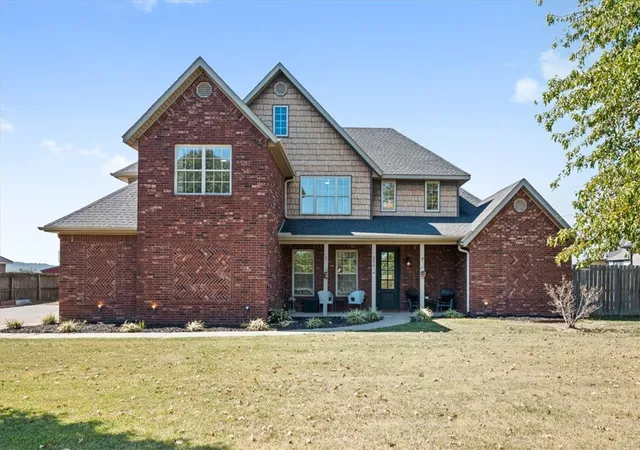 Photo 1 of Single family home for sale at 2000 Viney Grv Rd, Prairie Grove, AR 72753 | MLS# 1364109 | Listing updated on 2026-10-11