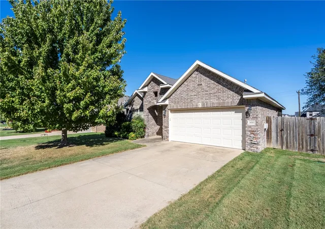Photo 1 of Single family home for sale at 1430 Gooseneck Ln, Cave Springs, AR 72718 | MLS# 1364197 | Listing updated on 2026-10-07