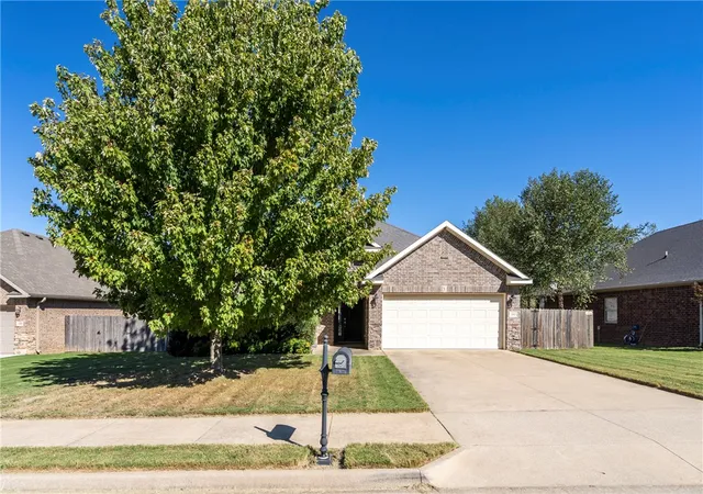 Photo 28 of Single family home for sale at 1430 Gooseneck Ln, Cave Springs, AR 72718 | MLS# 1364197 | Listing updated on 2026-10-07