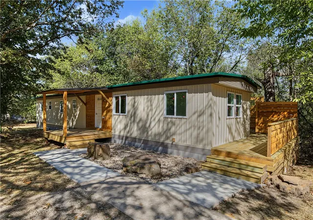 Photo 3 of Manufactured home for sale at 280 Davis St, West Fork, AR 72774 | MLS# 1364360 | Listing updated on 2026-10-07