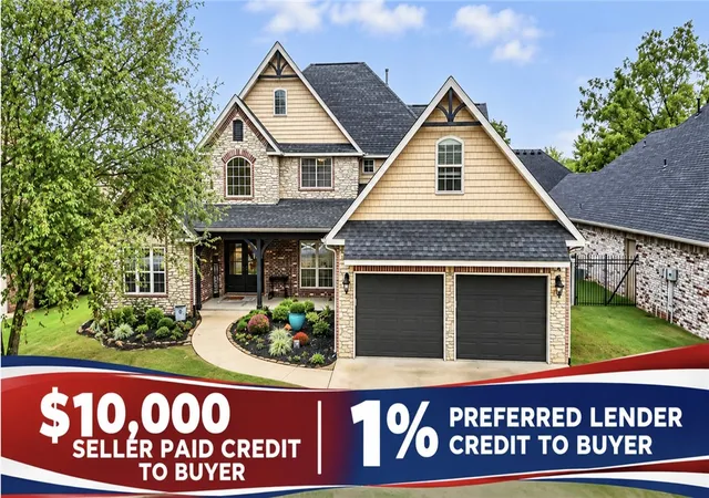 Single family home for sale at 3706 SW Lone Oak Ave, Bentonville, AR 72712 | MLS# 1364475