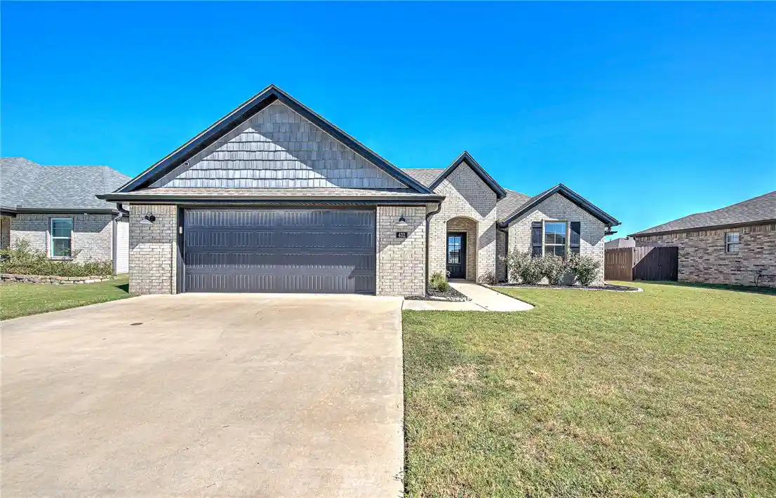 Photo 1 of Single family home for sale at 432 Brinley St, Tontitown, AR 72762 | MLS# 1364949 | Listing updated on 2026-10-25