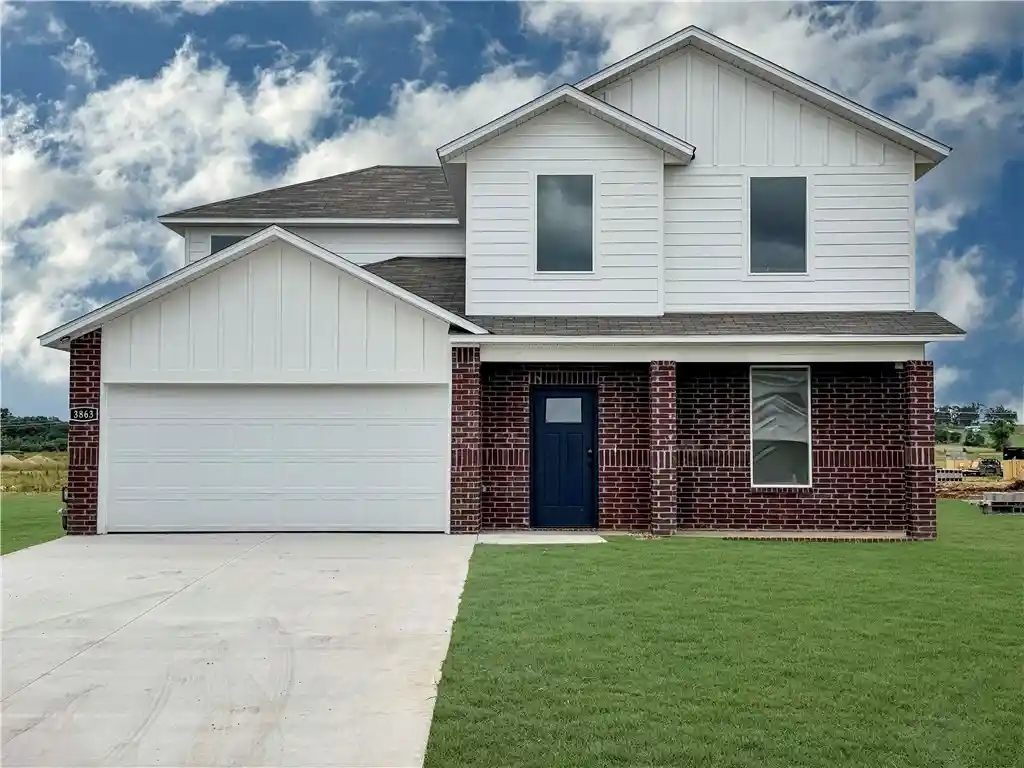 Photo 1 of Single family home for sale at 3927 Crescent Springs Ave, Springdale, AR 72764 | MLS# 1365245 | Listing updated on 2026-10-25