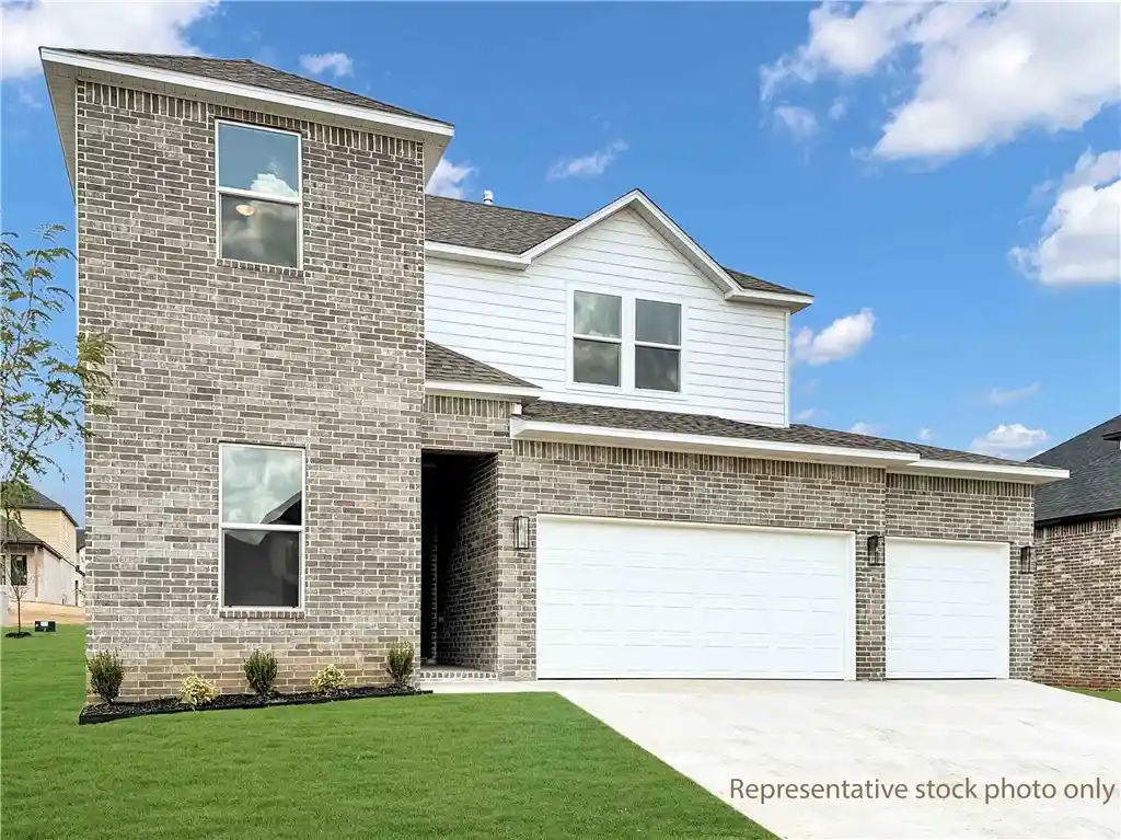 Single family home for sale at 4720 W Succulent St, Fayetteville, AR 72704 | MLS# 1365361