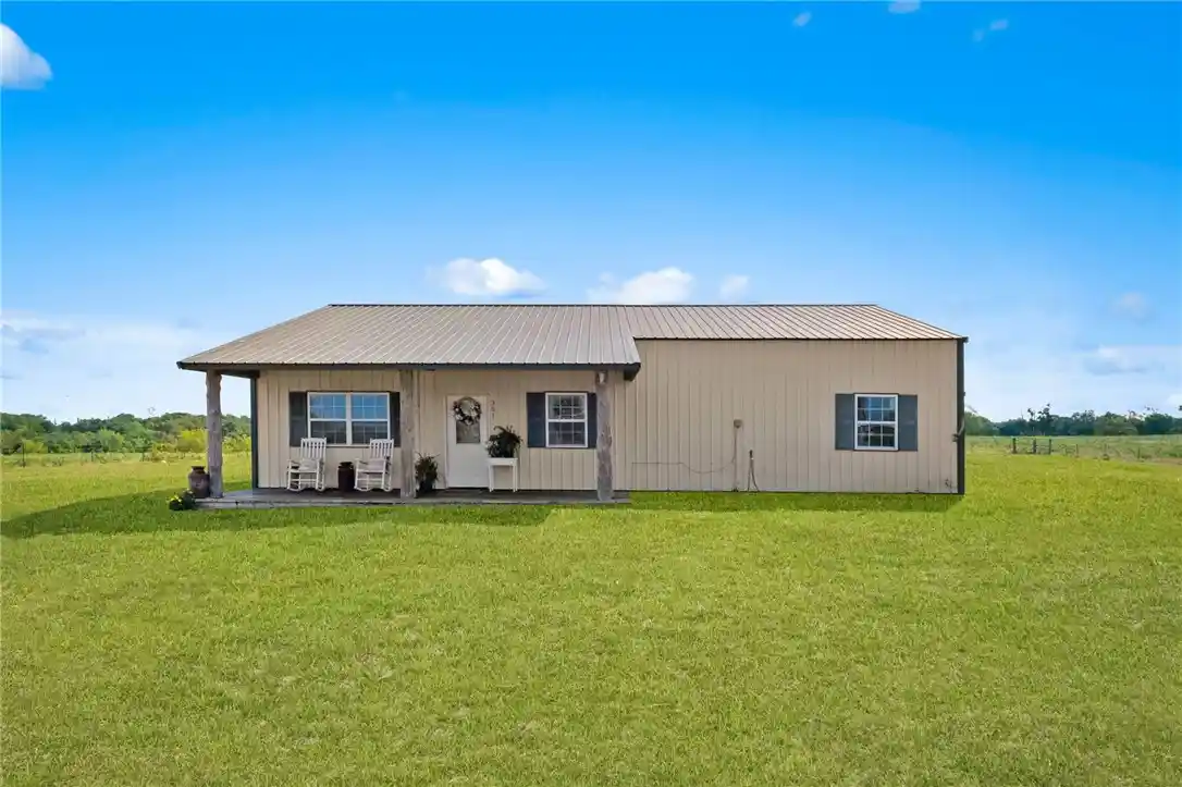 Single family home for sale at 349 & 351 Cr 942, Green Forest, AR 72638 | MLS# 1365586