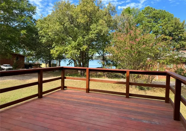 Photo 1 of Single family home for sale at 108 Lakeview Cir, Russellville, AR 72802 | MLS# 1365785 | Listing updated on 2026-10-30