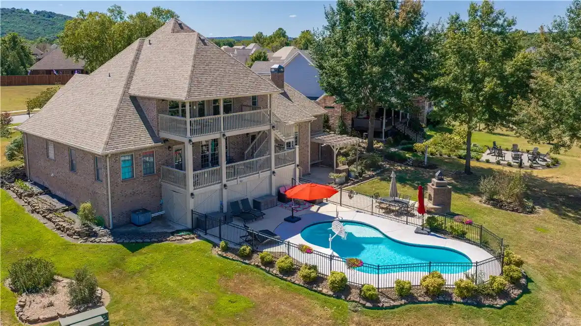 Photo 1 of Single family home for sale at 3784 E Spyglass Hl Dr, Fayetteville, AR 72701 | MLS# 1365966 | Listing updated on 2026-10-25