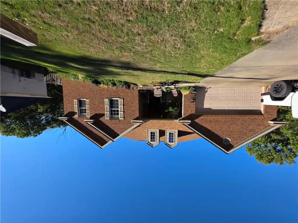 Photo 1 of Single family home for sale at 5 Rillington Ln, Bella Vista, AR 72714 | MLS# 1365935 | Listing updated on 2026-10-27