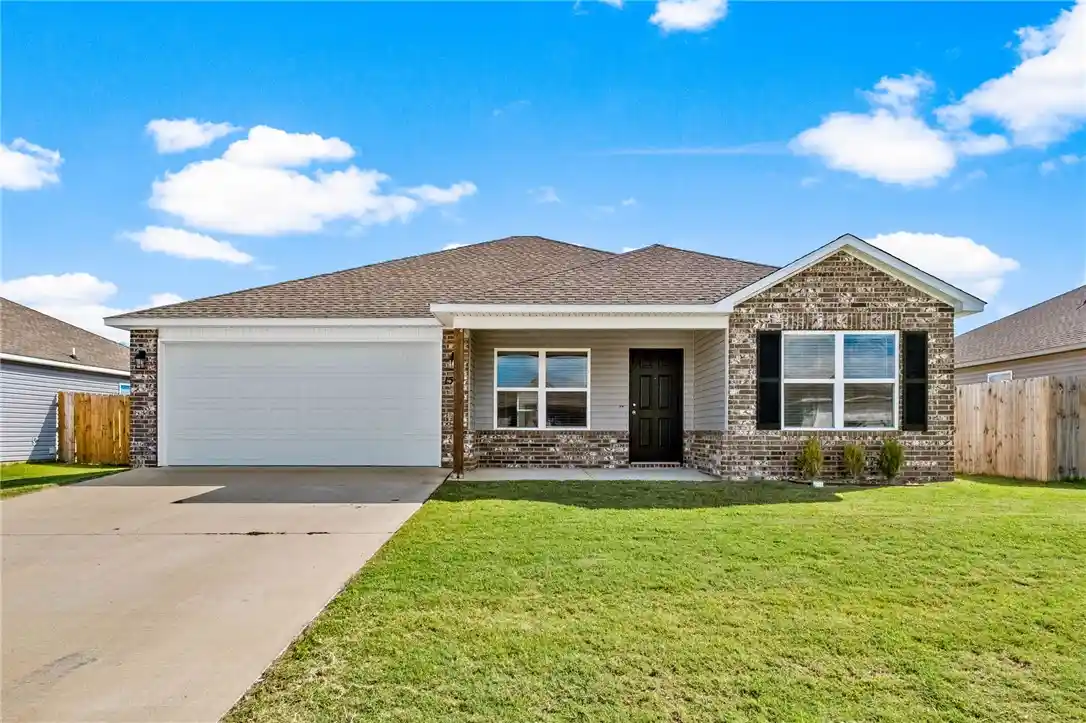 Photo 1 of Single family home for sale at 1509 Blandford St, Siloam Springs, AR 72761 | MLS# 1365996 | Listing updated on 2026-10-22