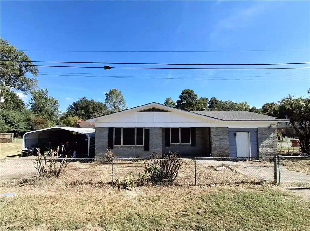 Photo 1 of Sale Pending at 1012 Old Hwy 7 S, Dardanelle, AR 72834 | MLS# 1366027 | Listing updated on 2026-10-28