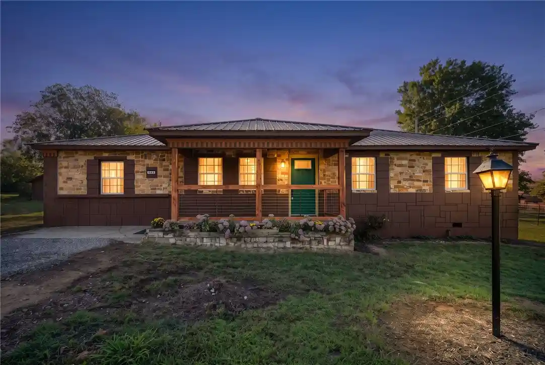 Photo 1 of Single family home for sale at 123 College Rd, Huntington, AR 72940 | MLS# 1366072 | Listing updated on 2026-10-25