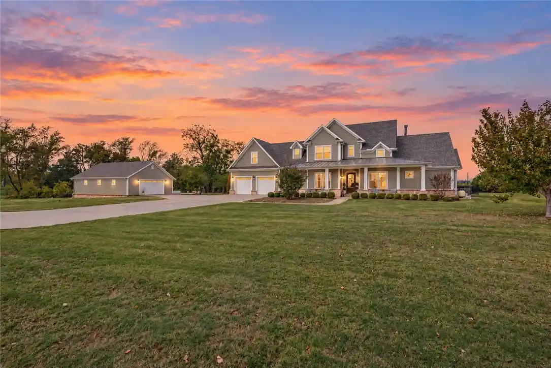 Photo 1 of Single family home for sale at 5500 Sw Gunstock Rd, Bentonville, AR 72713 | MLS# 1366026 | Listing updated on 2026-10-23
