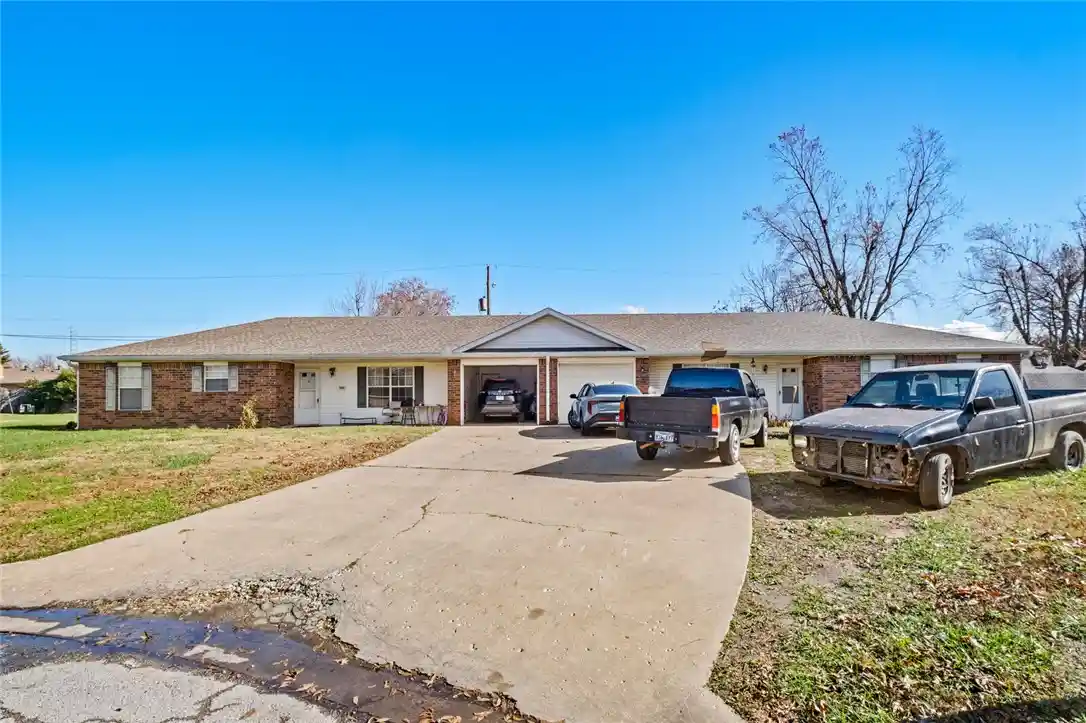 Multi family home for sale at 1409 SE Over St #A/B, Bentonville, AR 72712 | MLS# 1366090