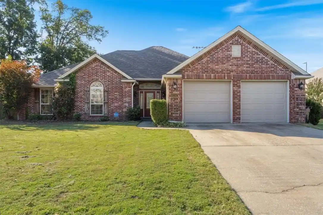 Photo 1 of Single family home for sale at 2247 Tall Tree Ln, Springdale, AR 72762 | MLS# 1366109 | Listing updated on 2026-10-23