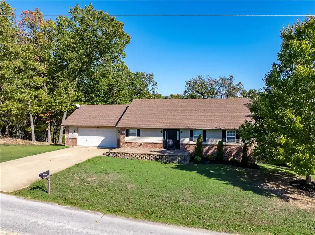 Photo 1 of Single family home for sale at 8772 Pageant Dr, Rogers, AR 72756 | MLS# 1366155 | Listing updated on 2026-10-24