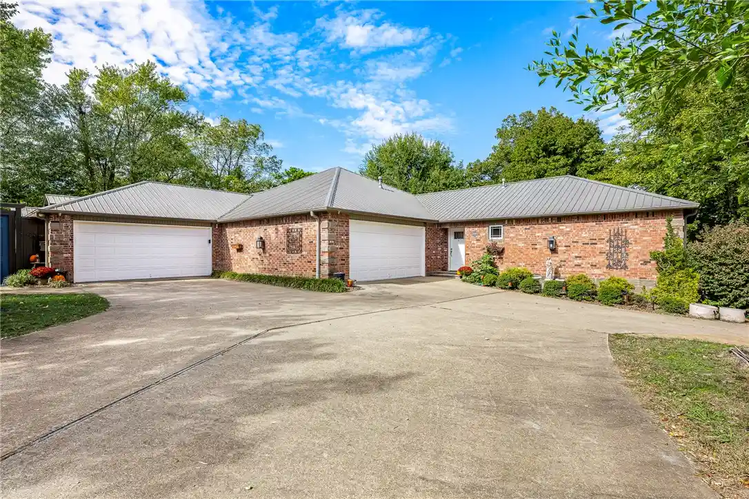 Multi family home for sale at 2493 N & 2495 Jeremiah Pl, Fayetteville, AR 72704 | MLS# 1365488