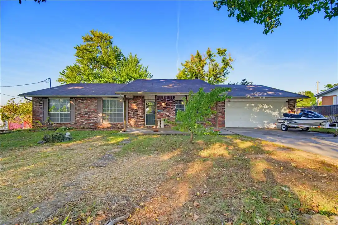 Single family home for sale at 2904 Osage Dr, Springdale, AR 72764 | MLS# 1366270