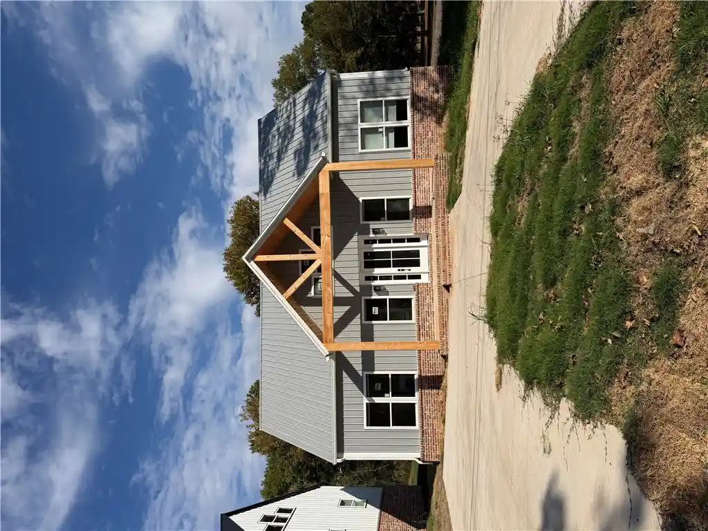 Photo 1 of Single family home for sale at 212 Southwest 4th, Atkins, AR 72823 | MLS# 1366408 | Listing updated on 2026-10-28