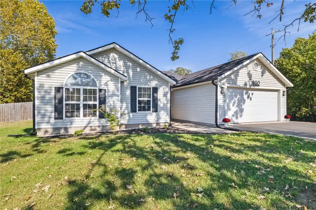 Photo 1 of Single family home for sale at 102 Schimm Cir, Carl Junction, MO 64834 | MLS# 1366406 | Listing updated on 2026-10-28