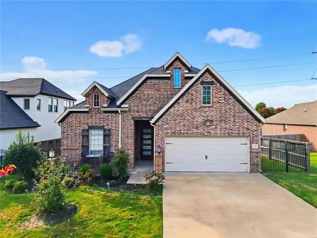 Single family home for sale at 4404 SW Lilly St, Bentonville, AR 72713 | MLS# 1366201