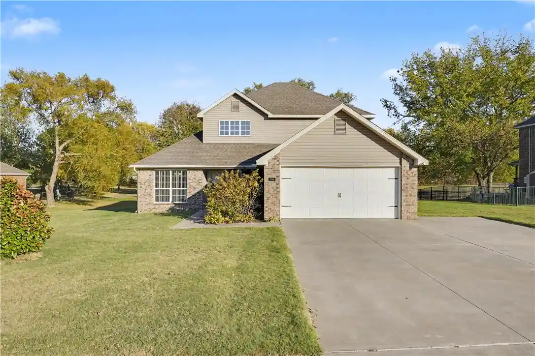 Photo 1 of Single family home for sale at 11744 Clb House Pkwy, Farmington, AR 72730 | MLS# 1366380 | Listing updated on 2026-10-28