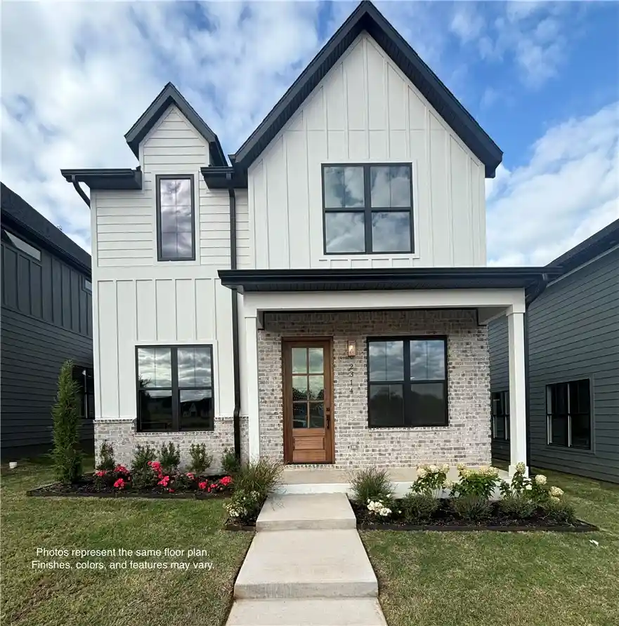 Single family home for sale at 2406 S 31st Street, Rogers, AR 72758 | MLS# 1366568