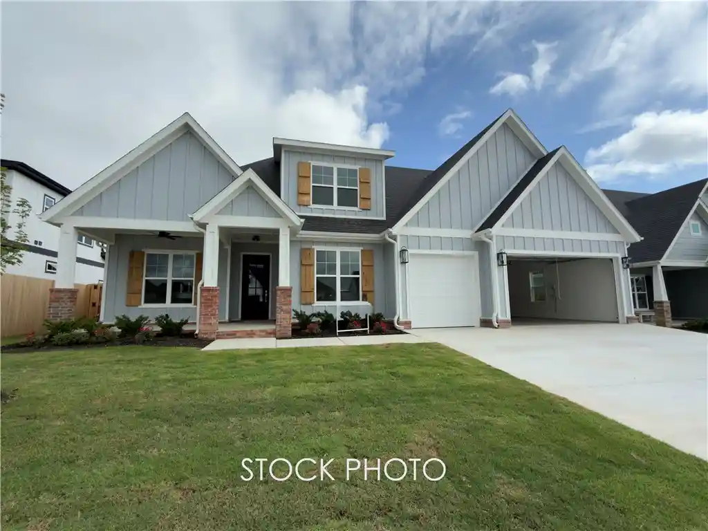 Single family home for sale at 6705 S 60th Street, Rogers, AR 72758 | MLS# 1366620