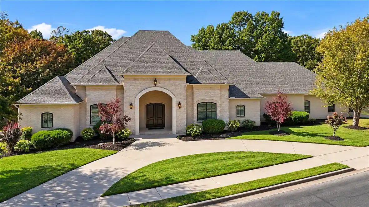 Single family home for sale at 4786 Clear Crk Blvd, Fayetteville, AR 72704 | MLS# 1366598