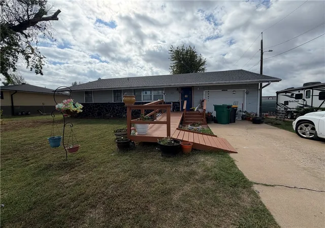 Single family home for sale at 1210 Persimmon St, Rogers, AR 72756 | MLS# 1366692