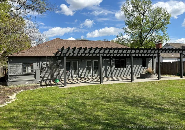 2nd image of 3026 S Boston Pl, Tulsa, OK 74114 | MLS# 2312632