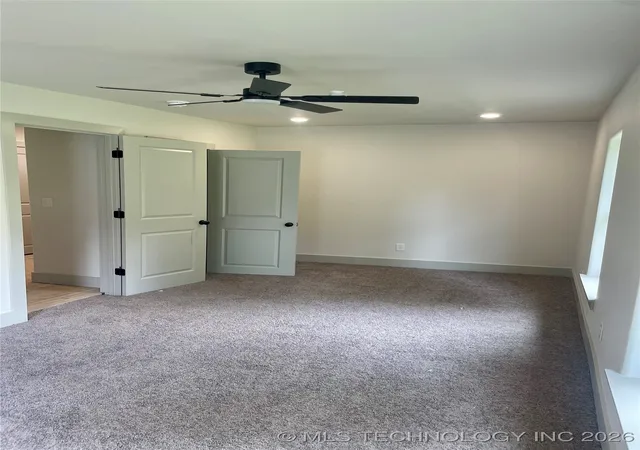 Photo 19 of Sale Pending at 305 E Hickory Ave, Fort Gibson, OK 74434 | MLS# 2523724 | Listing updated on 2026-08-20