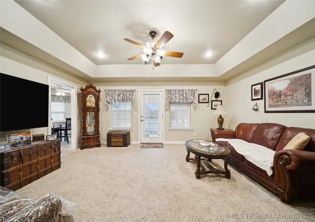 Photo 3 of Sale Pending at 242 Baileys Bnd, Mcalester, OK 74501 | MLS# 2525977 | Listing updated on 2025-09-02