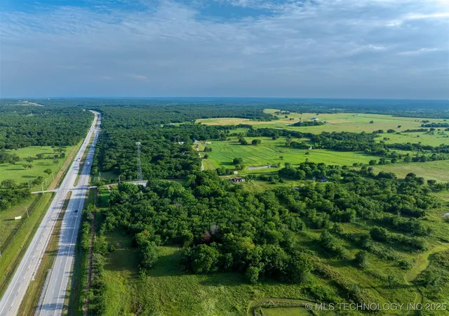 Homes for sale in Beggs, OK | 10 Little Rd, Beggs, OK 74421 | MLS# 2530015