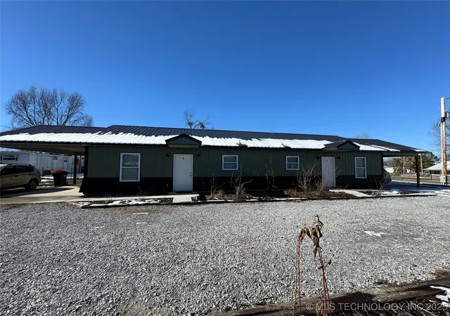 Homes for sale in Colcord, OK | 180 E Doughty St, Colcord, OK 74338 | MLS# 2530121